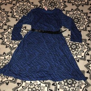 Girls dress with belt